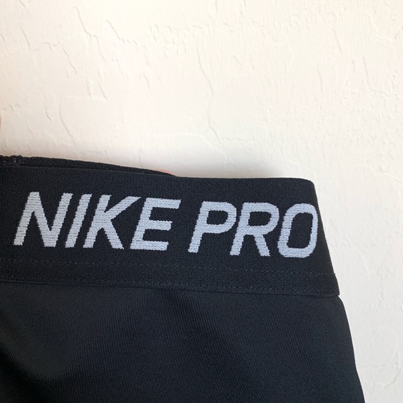 Nike Pro Girls Capri compression leggings - Picture 3 of 6